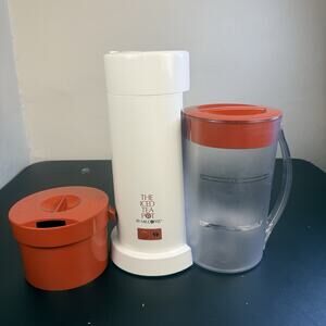 The Iced Tea Pot By Mr. Coffee Model TM1 Ice Tea Maker 2 Quart Working